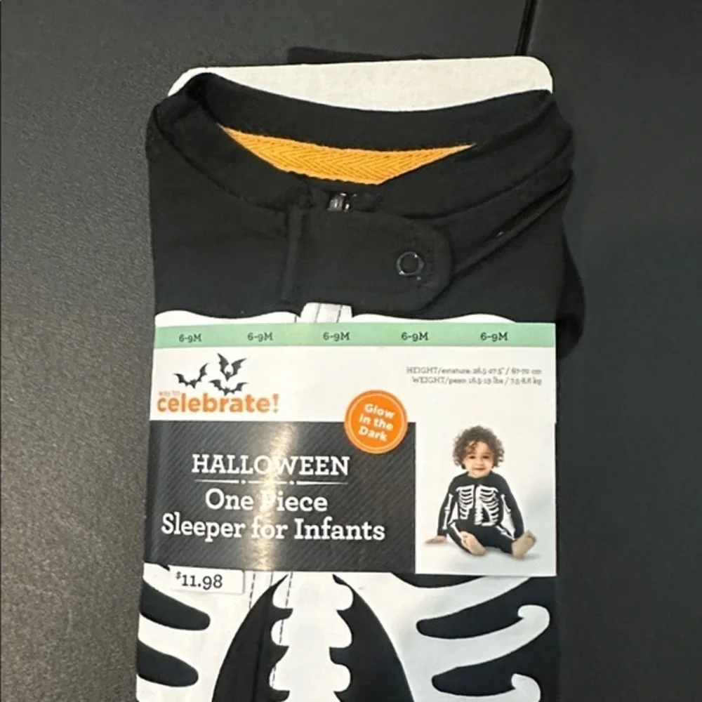 Celebrate Halloween Skeleton Infant Sleeper - Black and White